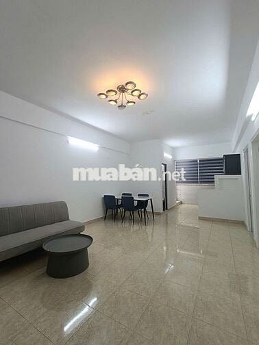 Bán căn hộ H3 - Hoàng Diệu , Q4