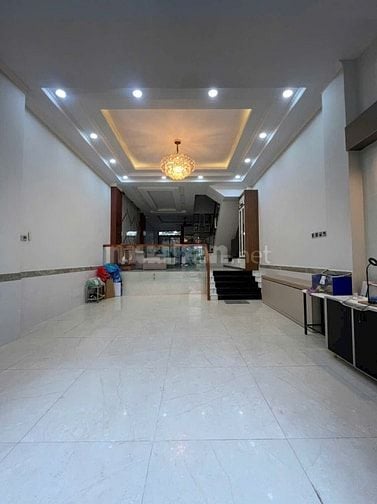 Bán nhà 4 tầng 2 mặt tiền 4 Phòng ngủ 5 tolet full nội thất 