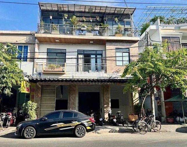 nhà 3 tầng mặt tiền trần cao văn  giá đầu tư