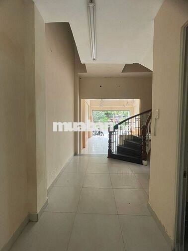 CHO THUÊ NHÀ MT PHAN XÍCH LONG BT, DT 4.5x18M, TRỆT 3 LẦU, 48 TRIỆU