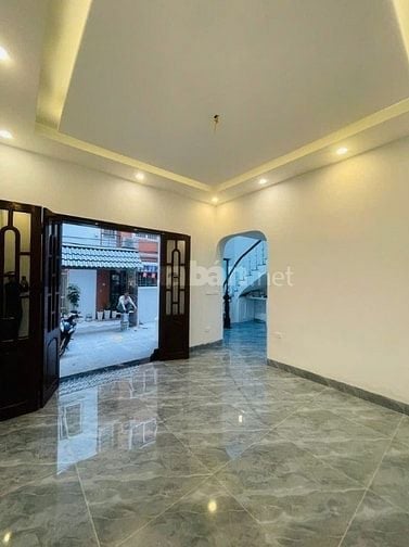 An Dương Vương – Ô Tô – 81 N – 4 Tầng – MT 7.8 M 0 Giá 15.3 Tỷ. 