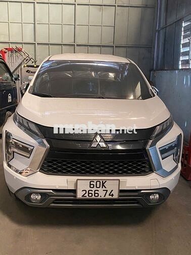 Mitsubishi Xpander 2022 AT Premium - 8900 km