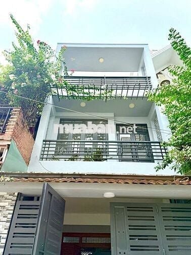 NHÀ 3 TẦNG KHU VE SÔNG, GẦN NGAY GIGAMALL THỦ ĐỨC, PHẠM VĂN ĐỒNG