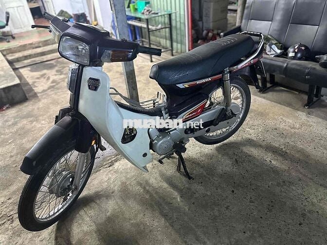 mình cần bán xe dream thái