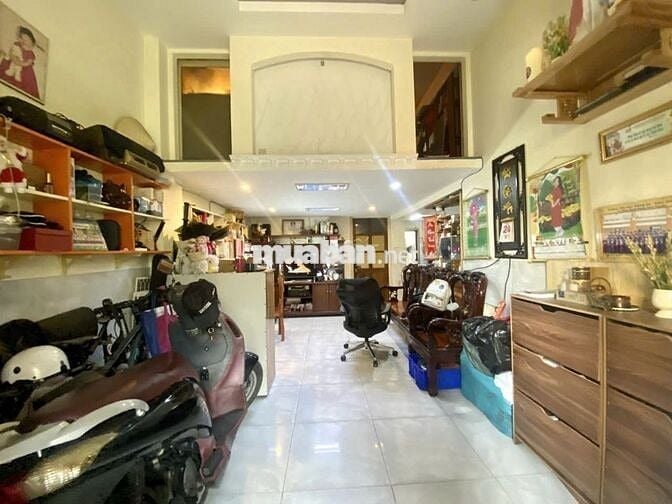 Chung cư 66m2 3 PN 208 D2 (Nguyễn Gia Trí) Q. Bình Thạnh