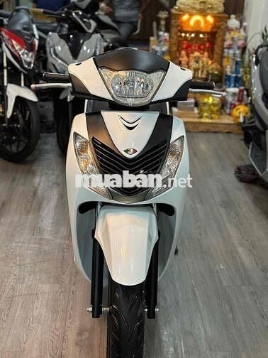 Sh 125 lên ý trắng đen 2015 nợ xấu trả trước 12tr