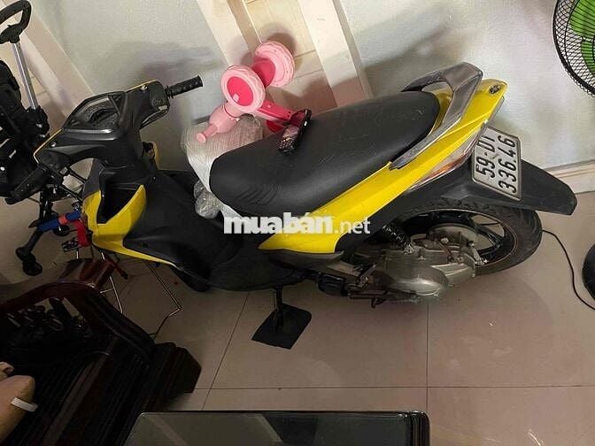 cần bán Luvias 2012