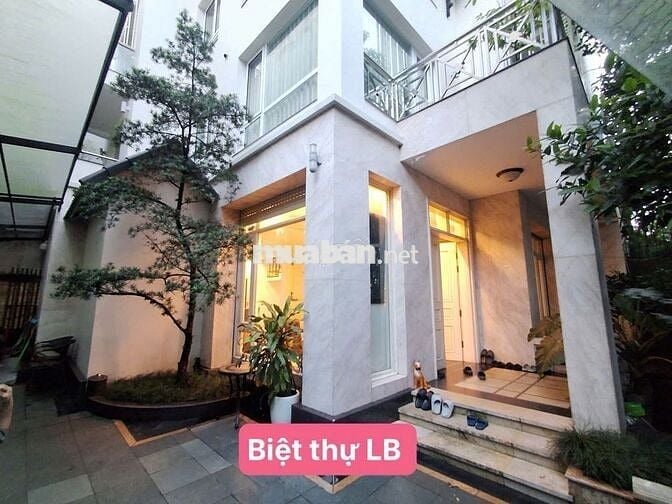 CẦN BÁN BIỆT THỰ SÀI ĐỒNG LONG BIÊN HÀ NỘI.