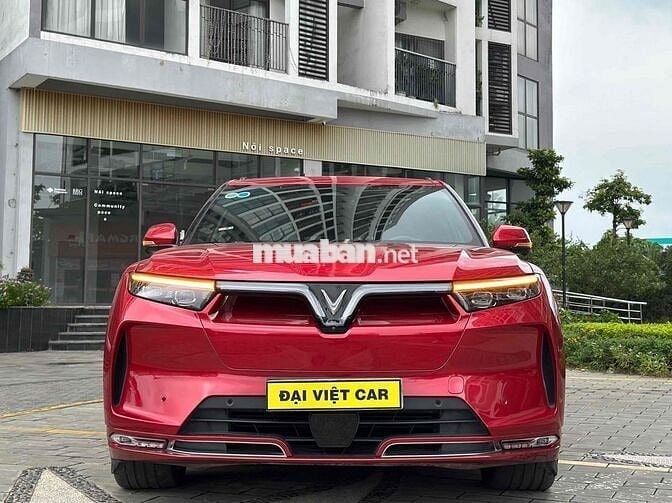 VinFast VF9 2023 Plus - Thuê pin Tiên Phong