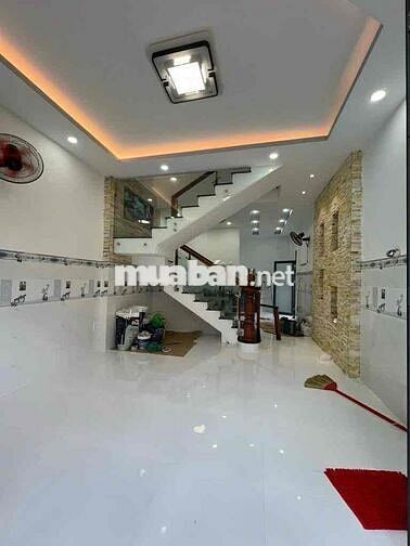 🏠NHÀ CẠNH SIÊU THỊ AOEN TÂN PHÚ-40m2-2 tầng-nhỉnh 4 tỏi☘️