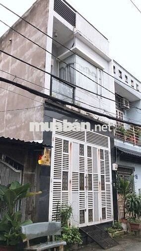 HẺM THÔNG 8M DT 44M2 GIA 4,16 Ty NHÀ 2 TẦNG KIÊN CỐ - GẦN CHỢ LK 5-6