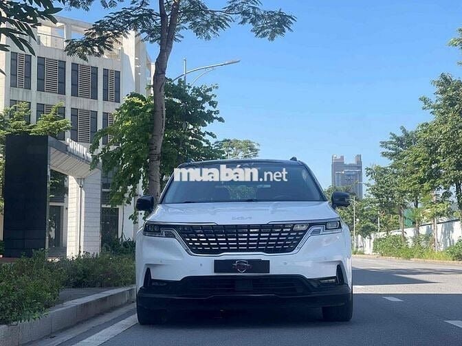 Kia Carnival 2022 Signature 2.2D - 90000 km