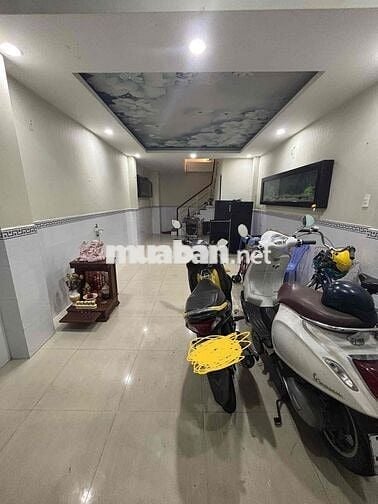 Nhà nguyên căn 120 m2, 3 pn full nội thất, nhà hẻm lê hồng phong q10