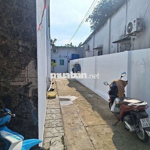 BÁN NHÀ 231M2 SỔ RIÊNG CÓ NHÀ C4 VÀ 5 PHÒNG TRỌ SAU LƯNG CĂN MẶT TIỀN