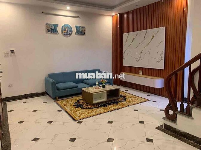 CHO THUÊ CẢ NHÀ 3 TẦNG MỚI GIÁ 8Trieu