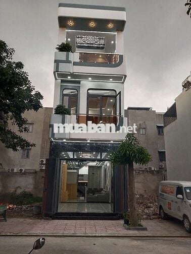 Cần bán nhà khu nội thất hai lầu một trệt tại Bình chuẩn