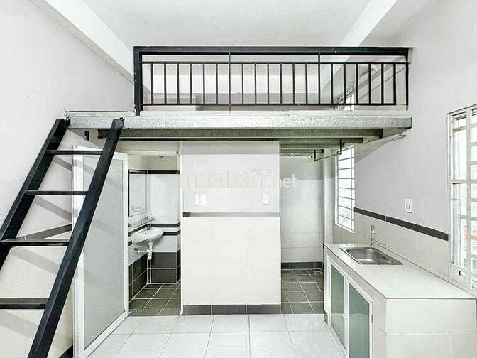 PHÒNG TRỌ CÓ GÁC CỬA SỔ TRỜI NGAY CUỐI ĐƯỜNG NGUYỄN OANH, GẦN ĐH NTT