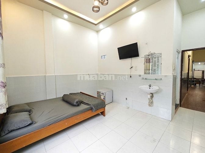 Phòng trọ cao cấp đối diện công viên Hùng Vương