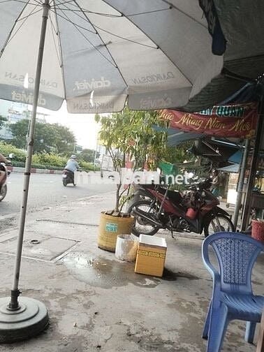 Phòng trống vào ở ngay giá 1.100 yên tĩnh trên lầu có lối đi riêng