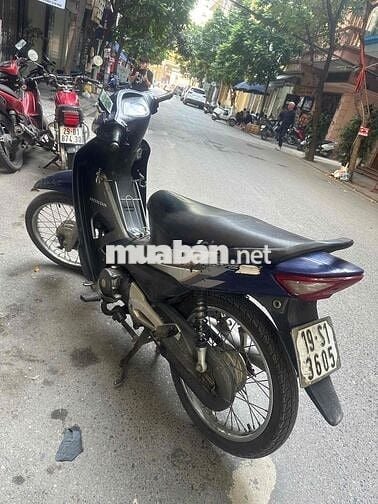 xe hon đa  máy như bom , khơe vô địch