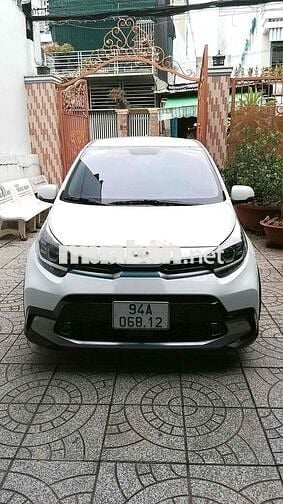 Xe gia đình Kia Morning 2021 X Line số tự động