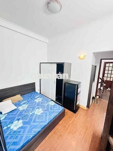 DÒNG TIỀN CẦU GIẤY 70m2 - 5 TẦNG KIÊN CỐ - GẦN PHỐ - NGÕ THÔNG - HIẾM