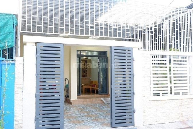 BÁN NHÀ KHU DÂN CƯ NGỌC SƠN , NGÔ ĐẾN