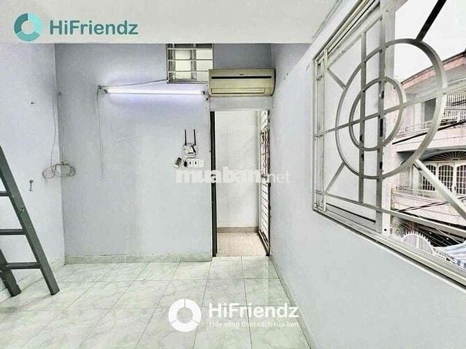 PHÒNG GIÁ RẺ - GẦN HOÀ BÌNH, ĐẦM SEN - GÁC CAO - MÁY LẠNH - THANG MÁY