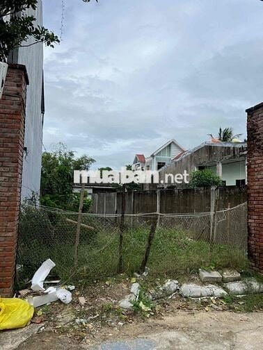 lô đất diện tích khủng Nguyễn Duy Trinh . sổ đẹp vuông vức