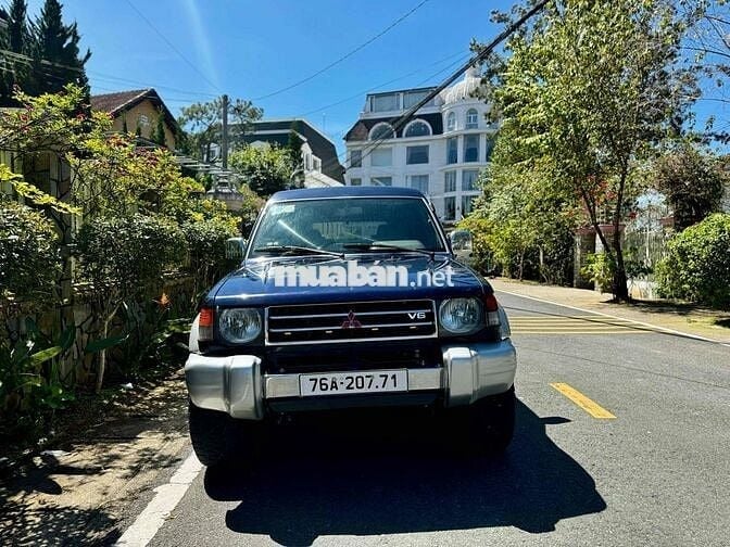 Mitsubishi Pajero 2007 - 12345 km