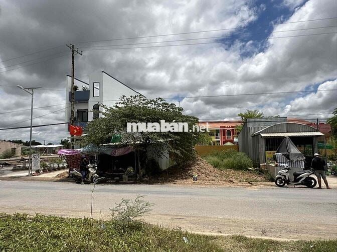 LH *** ĐẤT 900tr NGAY CHỢ TÂN HIỆP