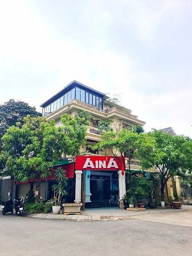 Biệt Thự Căn Góc Vườn Hoa - Khu VIP Đường To, Vỉa Hè To - 270M2* 110ty