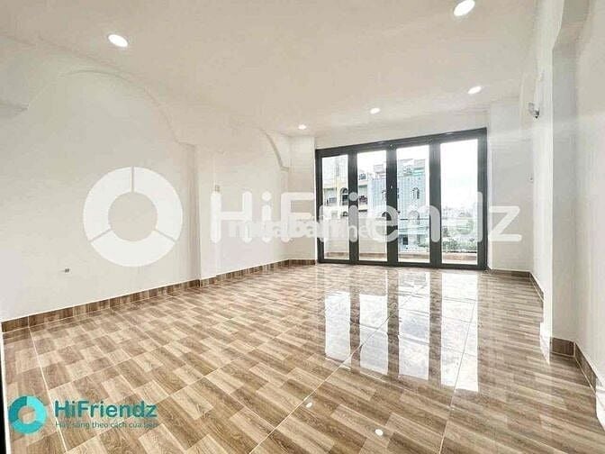 CHO THUÊ CĂN HỘ 2 PHÒNG NGỦ BAN CÔNG LỚN NGAY NGUYỄN SƠN.