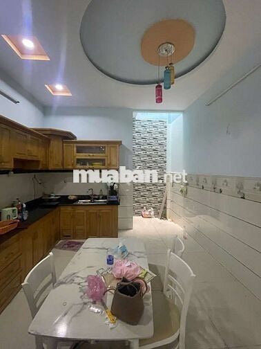 NHÀ 2 TẦNG - 4X14M - NGAY HƯƠNG LỘ 2 - NGÃ TƯ 4 XÃ - BÌNH TÂN -