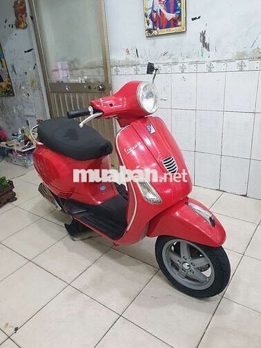 Vespa ie3v 2013 phun xăng bstp chính chủ
