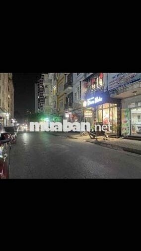 Ccmn  xây mới-thang máy full nội thất-10 phòng cho thuê -dòng tiền