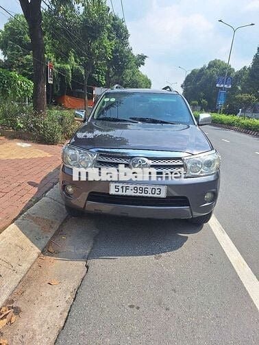 Fortuner 2010 AT xe gia đình ít đi