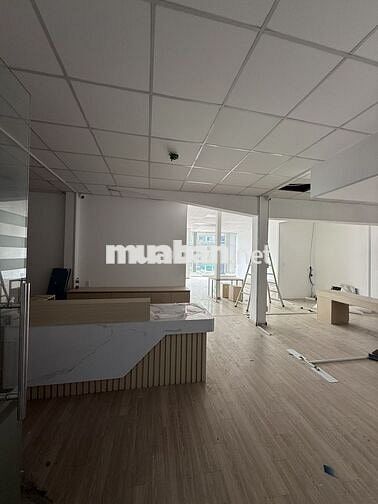 Văn phòng Hoàng Văn Thụ Phú Nhuận 150m² có sẵn 4 phòng giá chỉ 46tr