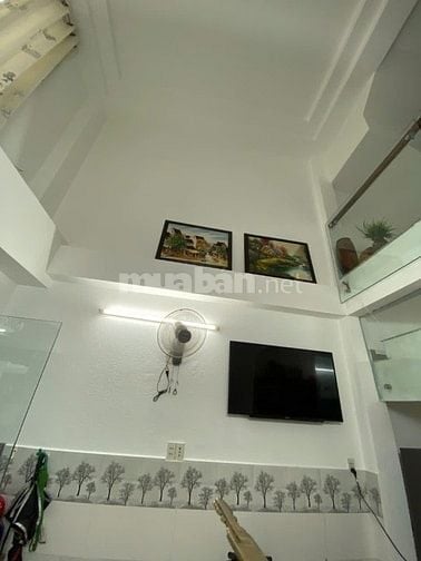 🚘39m2 hẻm xe hơi 3 lầu 🚗 10m ra mặt tiền . 