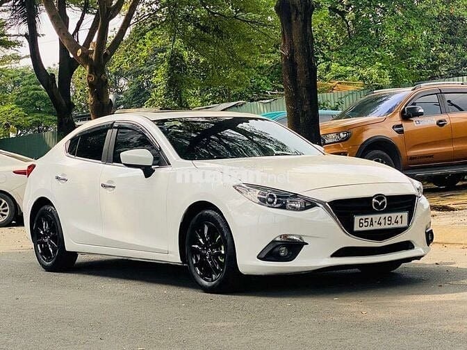 Mazda 3 2016