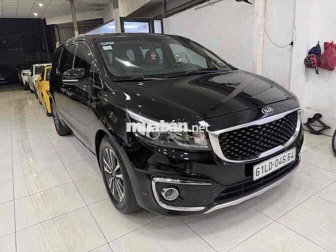 Kia Sedona 2018 2.2D Bản Full máy dầu