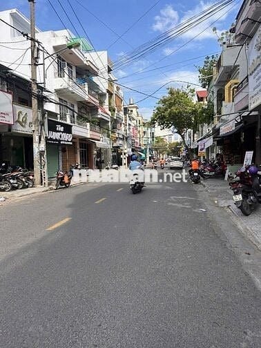 Bán lô đất đẹp mặt tiền đường Bạch Đằng Nha Trang thuận lợi kinh doanh