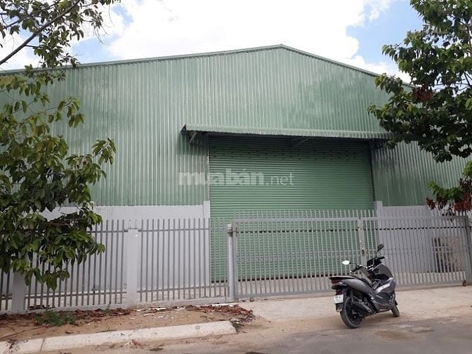Kho xưởng cho thuê An Phú Đông , Quận 12 , DT: 1,000m2 , đường cotr
