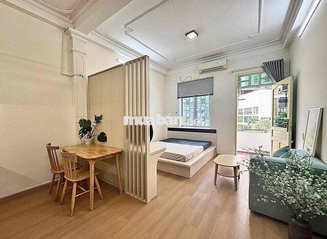 CHO THUÊ CĂN HỘ NGAY TRẦN ĐÌNH XU TÁCH BẾP BAN CÔNG AN NINH GIÁ RẺ T11