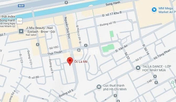 Sang mặt bằng quán ăn, mặt tiền rộng, đầy đủ trang thiết bị