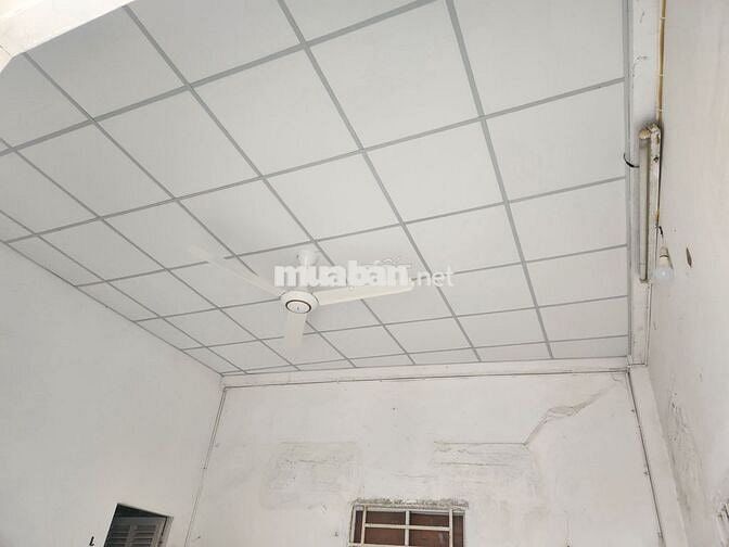 Phòng trọ 17m2 gần trường ĐH Luật TP. HCM