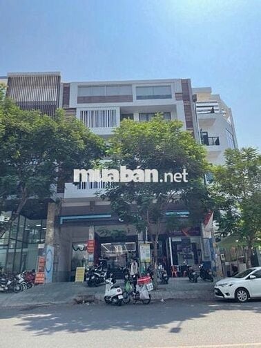 giá 47 tỷ  ngang 15 x 25 m HĐT 235tr  hiếm có quận Bình Thạnh