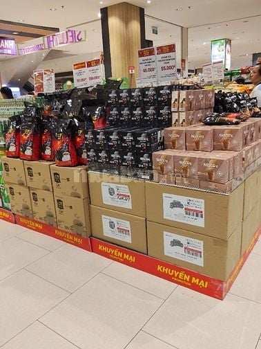 Cần Tuyển Gấp Nam Nữ Phụ Bán Hàng Tết