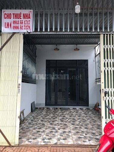Cho thuê nhà mặt tiền 275 Y Moan,BMT