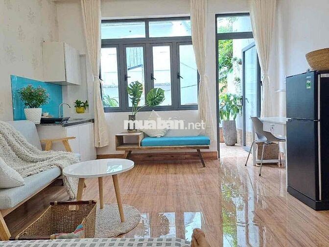 CĂN HỘ FULL NỘI THẤT BAN CÔNG THOÁNG NGAY NGUYỄN VĂN TRỖI GẦN SÂN BAY